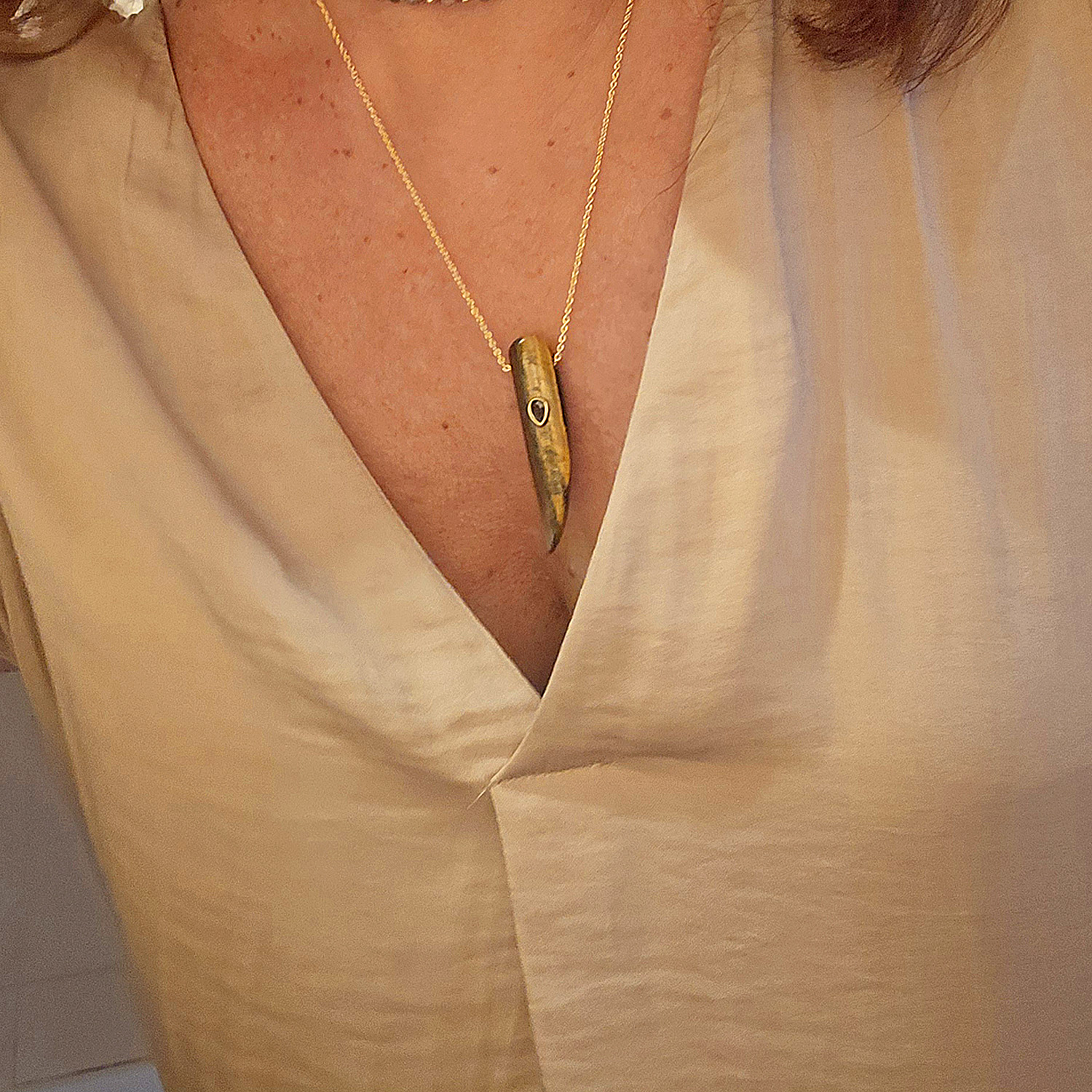 Collana corno in occhio di tigre